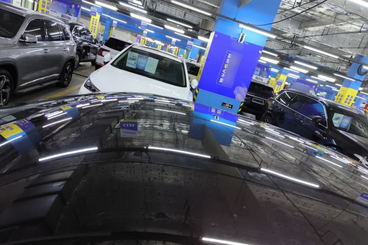 Used Wuling Xingguang 2023 150 Advanced Edition Roof