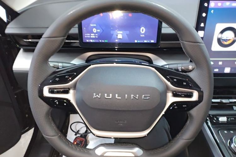 Used Wuling Xingguang 2023 150 Advanced Edition Steering Wheel