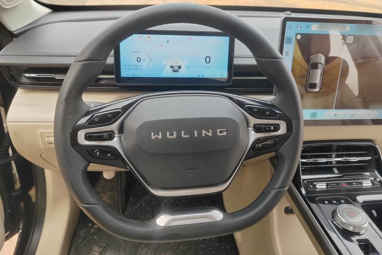 Used Wuling Xingguang 2023 150 Advanced Edition Steering Wheel