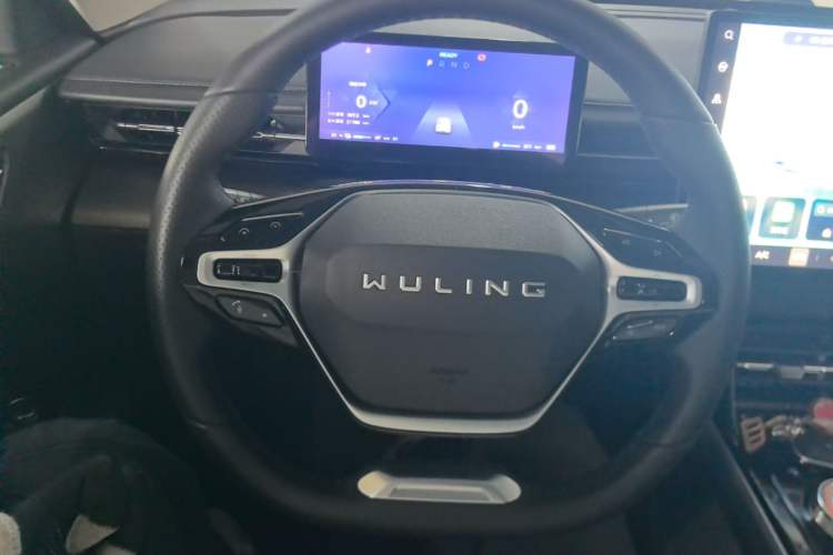 Used Wuling Xingguang 2023 150 Advanced Edition Steering Wheel