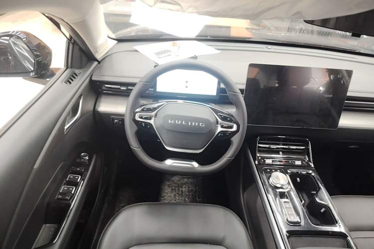 Used Wuling Xingguang 2023 150 Advanced Edition Steering Wheel