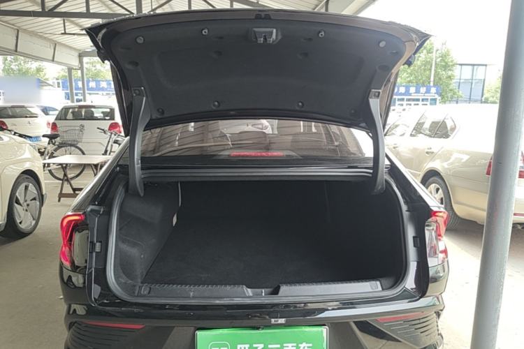 Used Wuling Xingguang 2023 70 Standard Edition Trunk