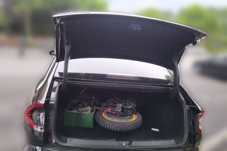 Used Wuling Xingguang 2023 150 Advanced Edition Trunk
