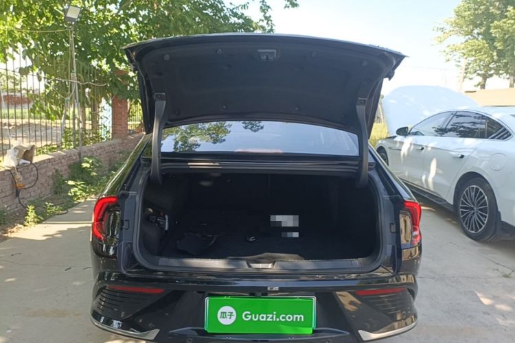 Used Wuling Xingguang 2023 70 Standard Edition Trunk