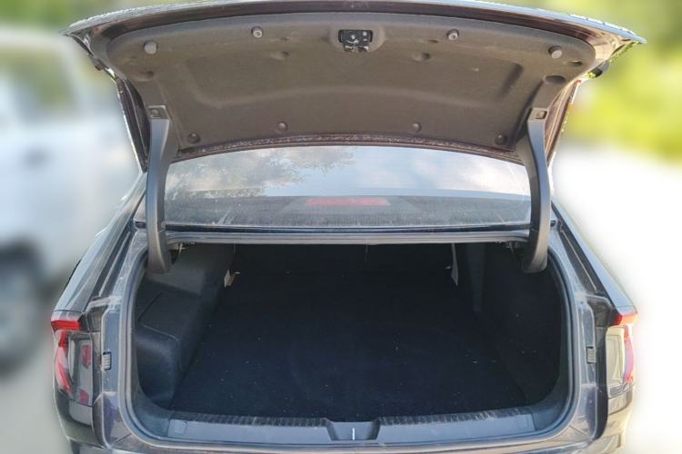 Used Wuling Xingguang 2023 150 Advanced Edition Trunk