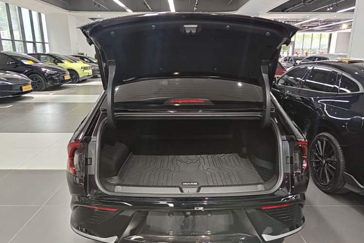 Used Wuling Xingguang 2023 150 Advanced Edition Trunk