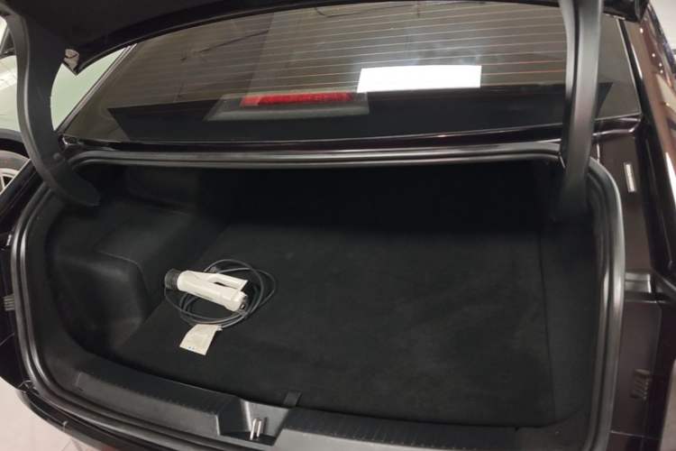 Used Wuling Xingguang 2023 70 Standard Edition Trunk
