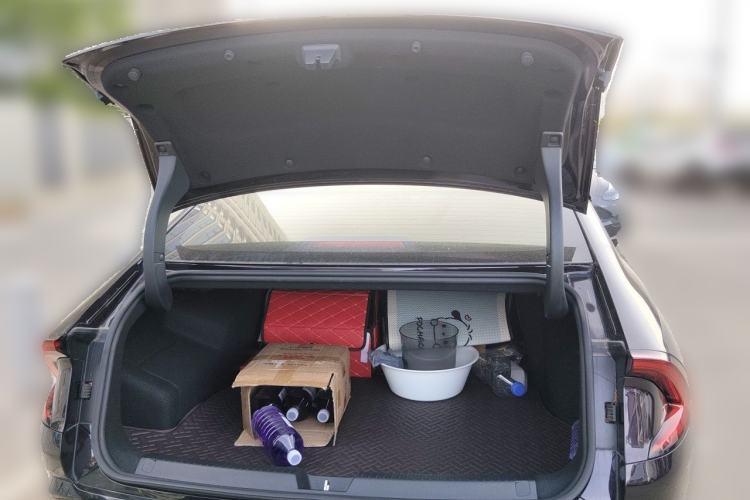 Used Wuling Xingguang 2023 70 Standard Edition Trunk