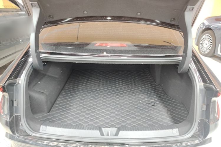 Used Wuling Xingguang 2023 150 Advanced Edition Trunk