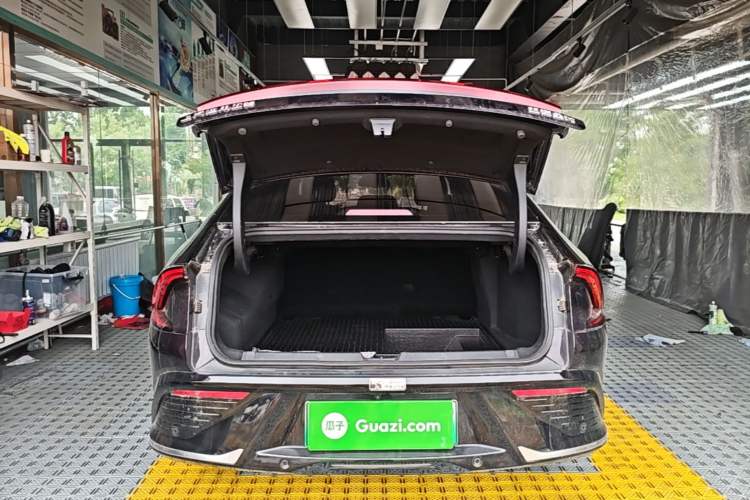 Used Wuling Xingguang 2023 70 Standard Edition Trunk