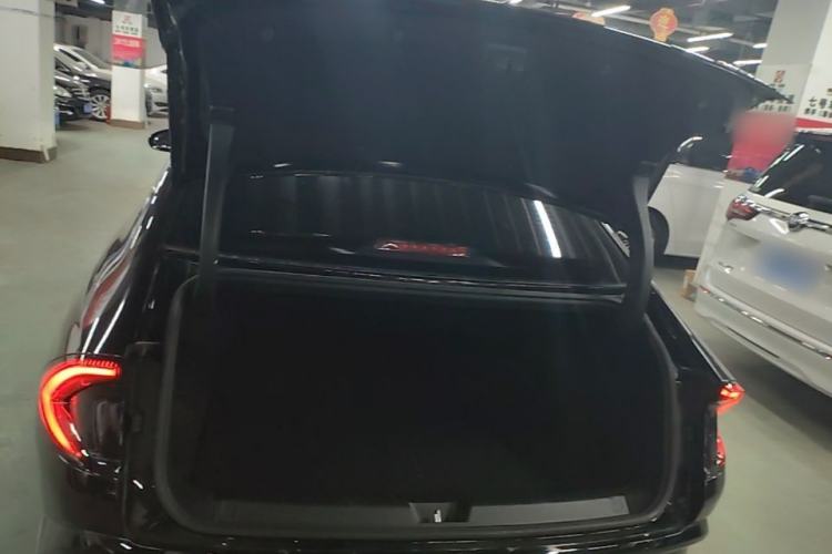 Used Wuling Xingguang 2023 70 Standard Edition Trunk