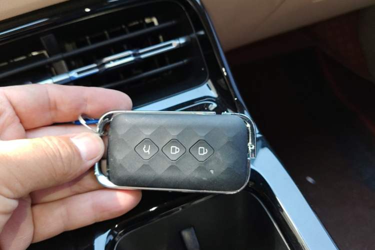 Used Wuling Xingguang 2023 150 Advanced Edition Vehicle Key