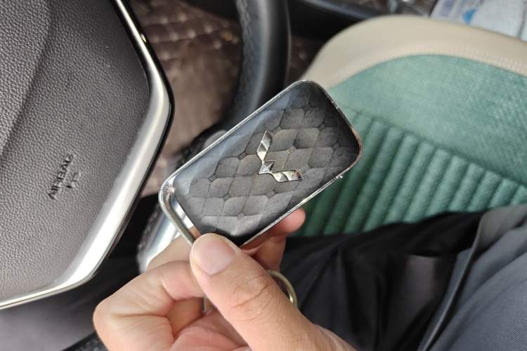 Used Wuling Xingguang 2023 150 Advanced Edition Vehicle Key