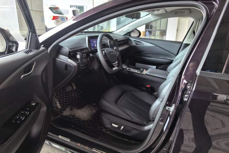 Used Wuling Xingguang 2023 70 Standard Edition Driver Seat