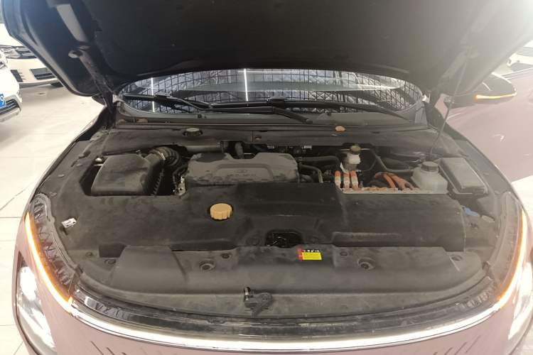 Used Wuling Xingguang 2023 150 Advanced Edition Engine Bay