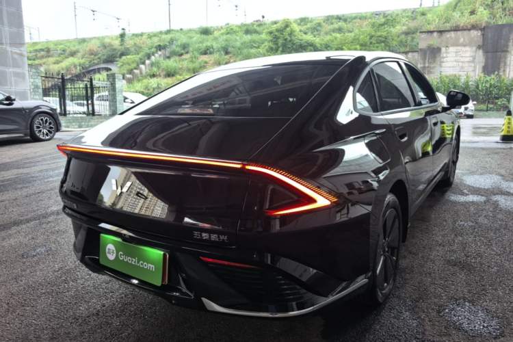 Used Wuling Xingguang 2023 70 Standard Edition Rear Right 45 Deg