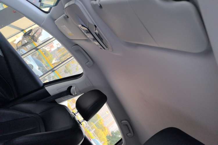 Used Wuling Xingguang 2023 150 Advanced Edition Headliner