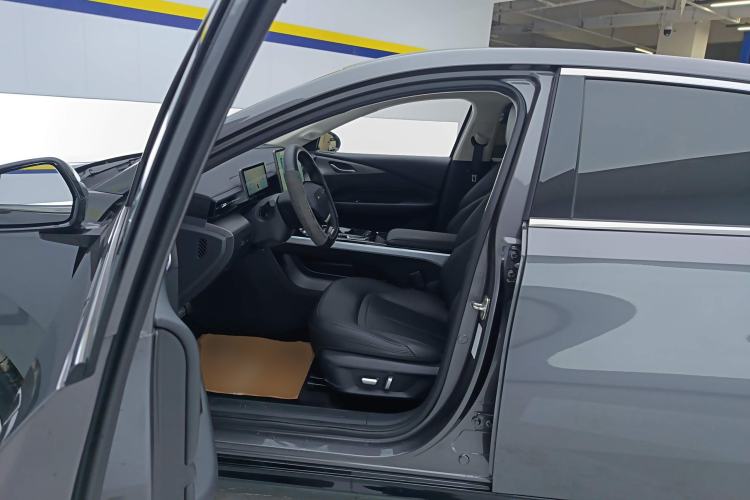 Used Wuling Xingguang 2023 150 Advanced Edition Left Front Seat