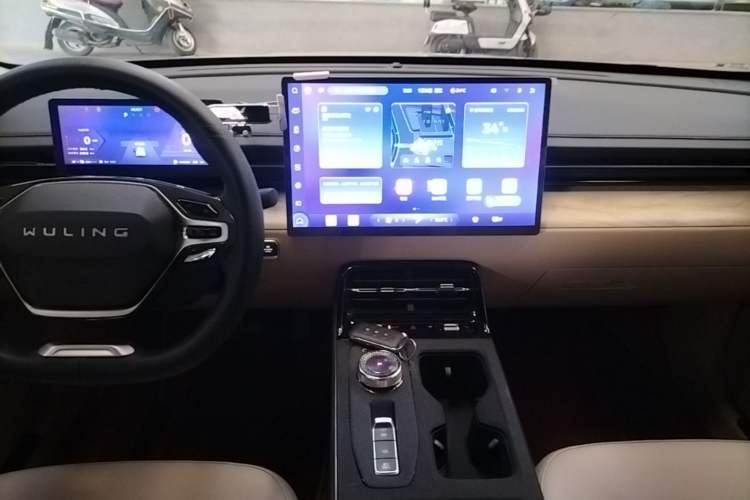 Used Wuling Xingguang 2023 150 Advanced Edition Audio And AC Panel