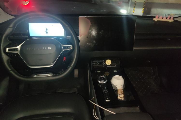 Used Wuling Xingguang 2023 150 Advanced Edition Center Console