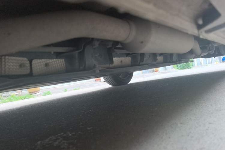 Used Wuling Xingguang 2023 70 Standard Edition Chassis Front Left