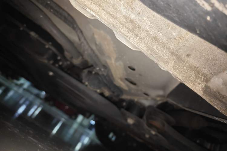 Used Wuling Xingguang 2023 150 Advanced Edition Chassis Front Right