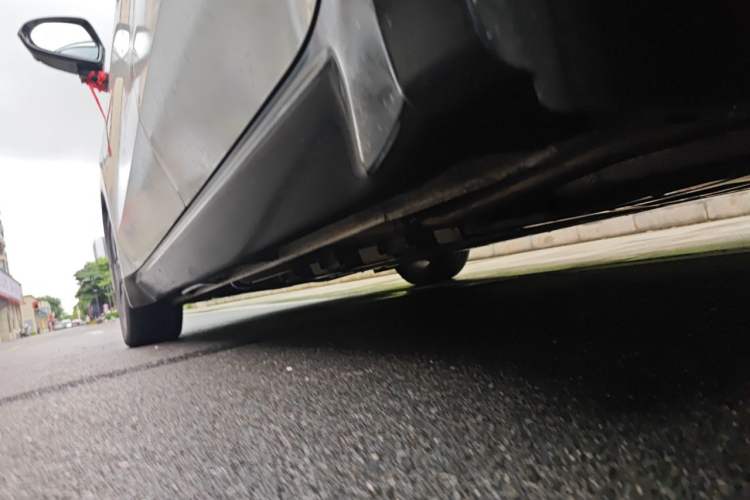 Used Wuling Xingguang 2023 150 Advanced Edition Chassis Rear Left