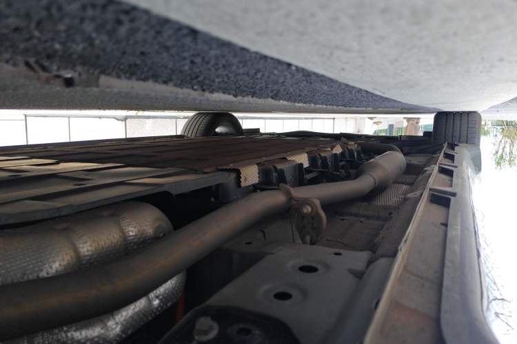Used Wuling Xingguang 2023 150 Advanced Edition Chassis Rear Left