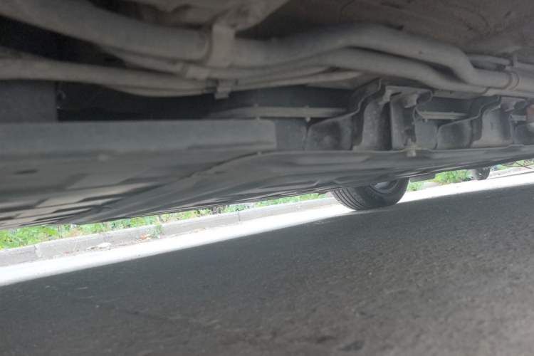Used Wuling Xingguang 2023 70 Standard Edition Chassis Rear Right