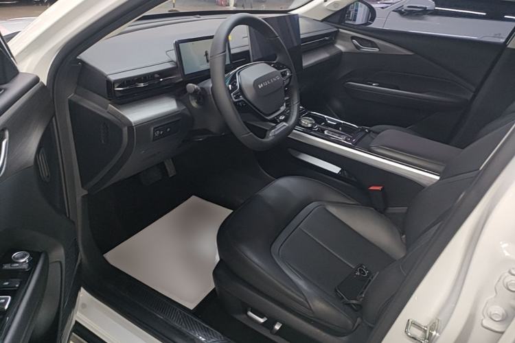 Used Wuling Xingguang 2023 150 Advanced Edition Driver Seat
