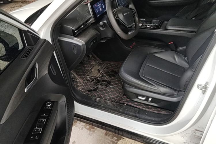 Used Wuling Xingguang 2023 70 Standard Edition Driver Seat