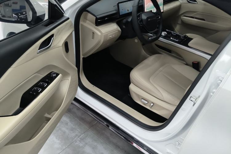 Used Wuling Xingguang 2023 150 Advanced Edition Driver Seat