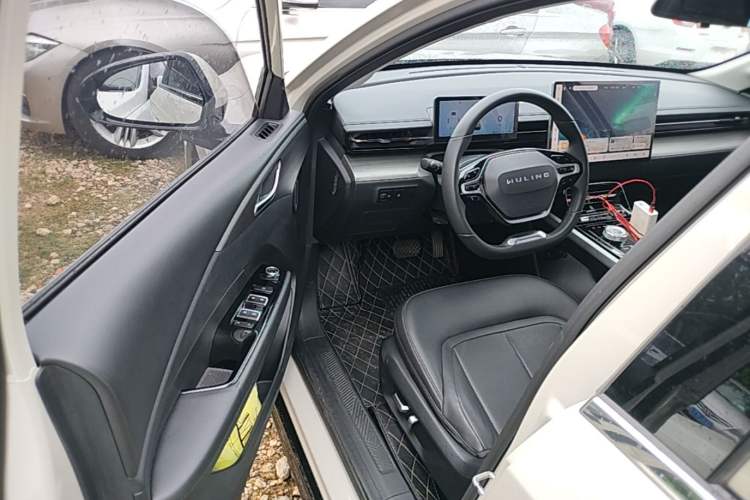 Used Wuling Xingguang 2023 150 Advanced Edition Driver Seat