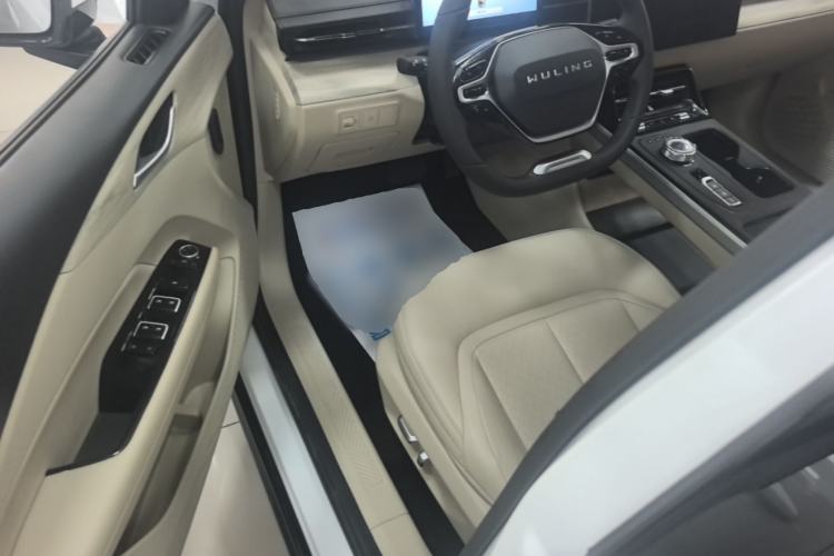 Used Wuling Xingguang 2023 150 Advanced Edition Driver Seat