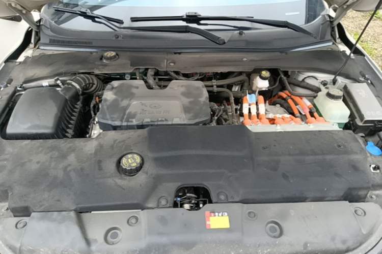 Used Wuling Xingguang 2023 150 Advanced Edition Engine Bay