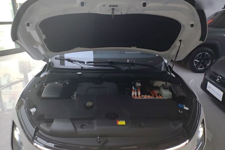 Used Wuling Xingguang 2023 150 Advanced Edition Engine Bay