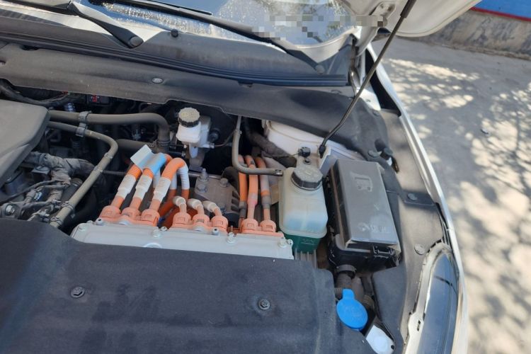 Used Wuling Xingguang 2023 150 Advanced Edition Engine Bay Left