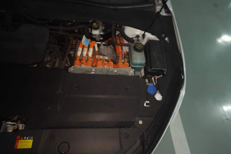 Used Wuling Xingguang 2023 150 Advanced Edition Engine Bay Left
