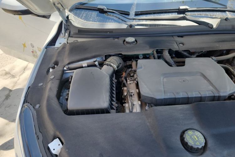 Used Wuling Xingguang 2023 150 Advanced Edition Engine Bay Right