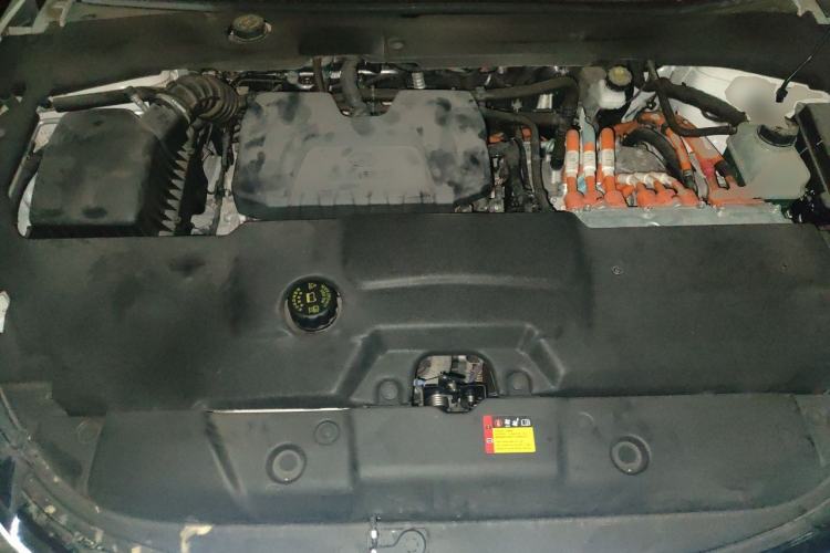 Used Wuling Xingguang 2023 150 Advanced Edition Engine Bay