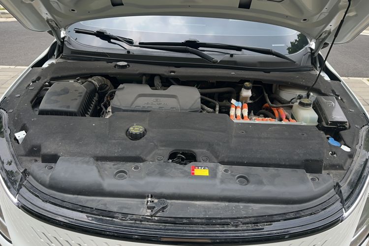 Used Wuling Xingguang 2023 70 Standard Edition Engine Bay
