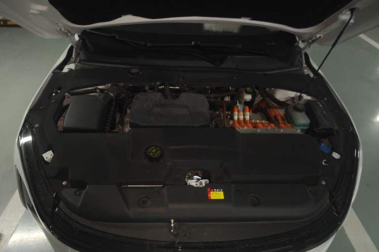 Used Wuling Xingguang 2023 150 Advanced Edition Engine Bay
