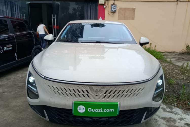 Used Wuling Xingguang 2023 150 Advanced Edition Front