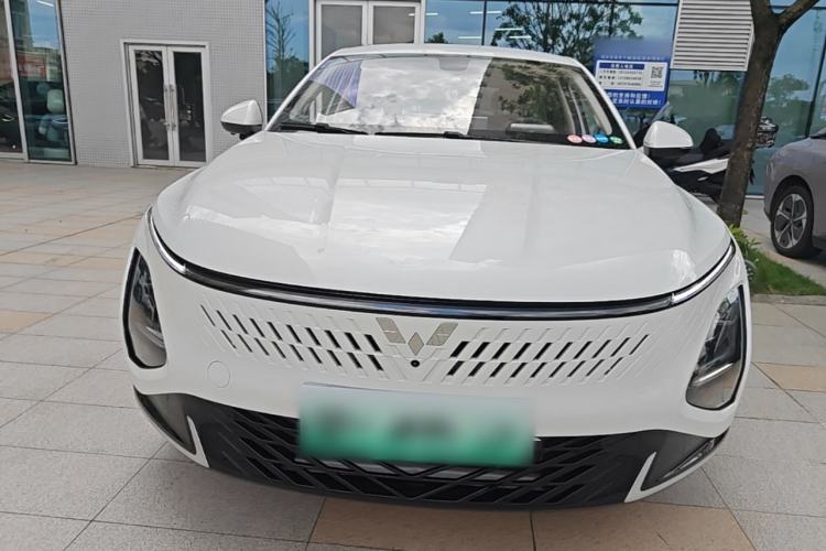 Used Wuling Xingguang 2023 70 Standard Edition Front