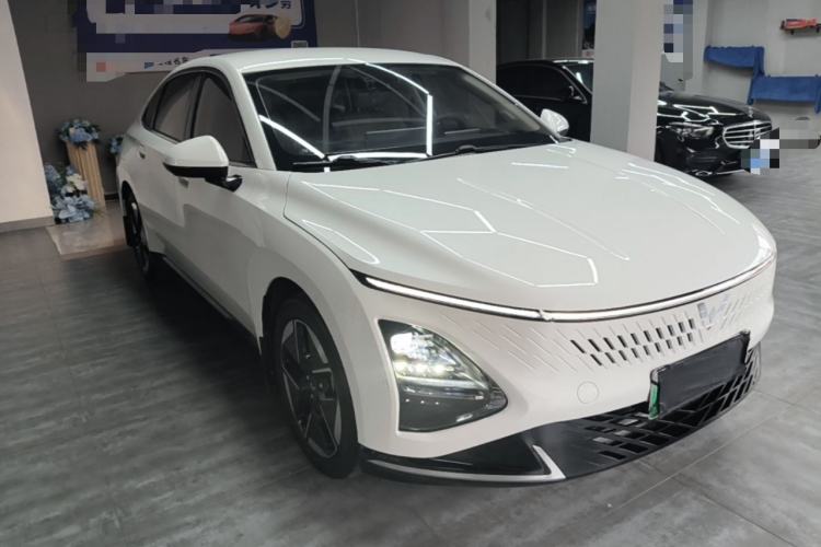 Used Wuling Xingguang 2023 150 Advanced Edition Front Right 45 Deg