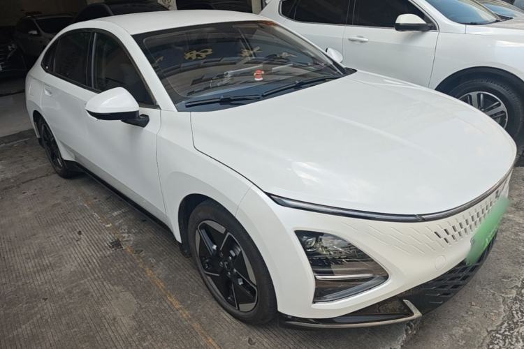 Used Wuling Xingguang 2023 150 Advanced Edition Front Right 45 Deg