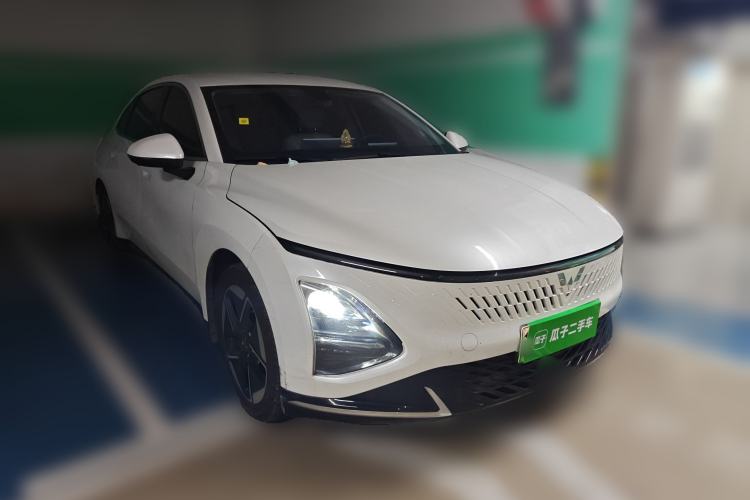 Used Wuling Xingguang 2023 150 Advanced Edition Front Right 45 Deg