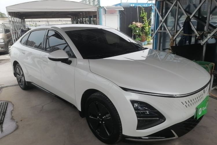 Used Wuling Xingguang 2023 70 Standard Edition Front Right 45 Deg