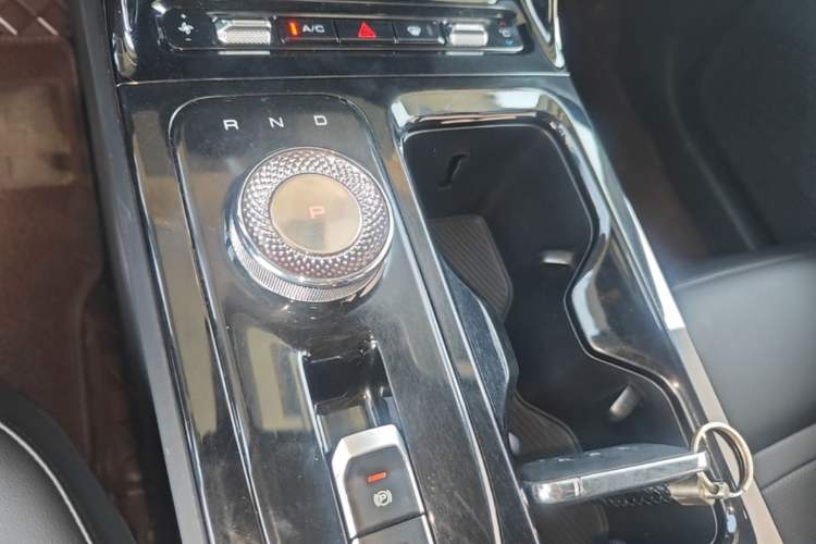 Used Wuling Xingguang 2023 70 Standard Edition Gear Lever