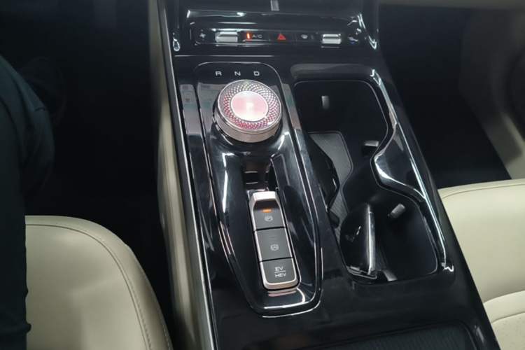 Used Wuling Xingguang 2023 150 Advanced Edition Gear Lever